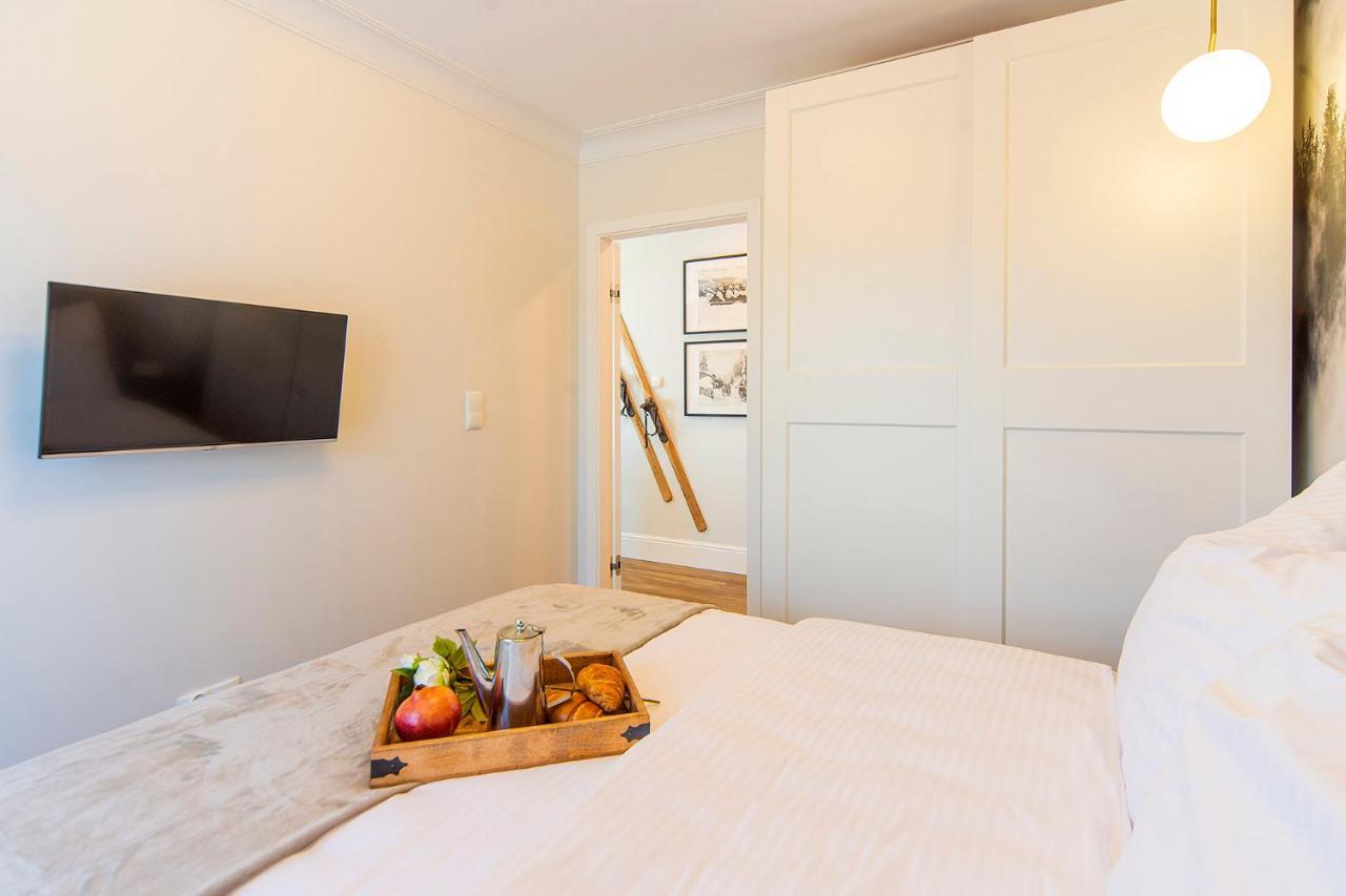 Trevilles Apartamenty - Shiny Rock ชกลาร์สกา ปอเรมบา ภายนอก รูปภาพ